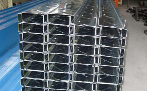 西固C型钢在轻型西固钢结构中的选型与施工要点